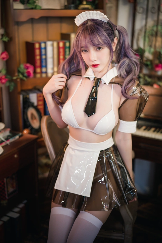 透明皮衣女仆 - 雯妹不讲道理